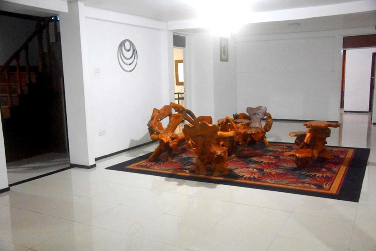 ホテルUnique View Nuwaraeliya ヌワラ・エリヤ エクステリア 写真