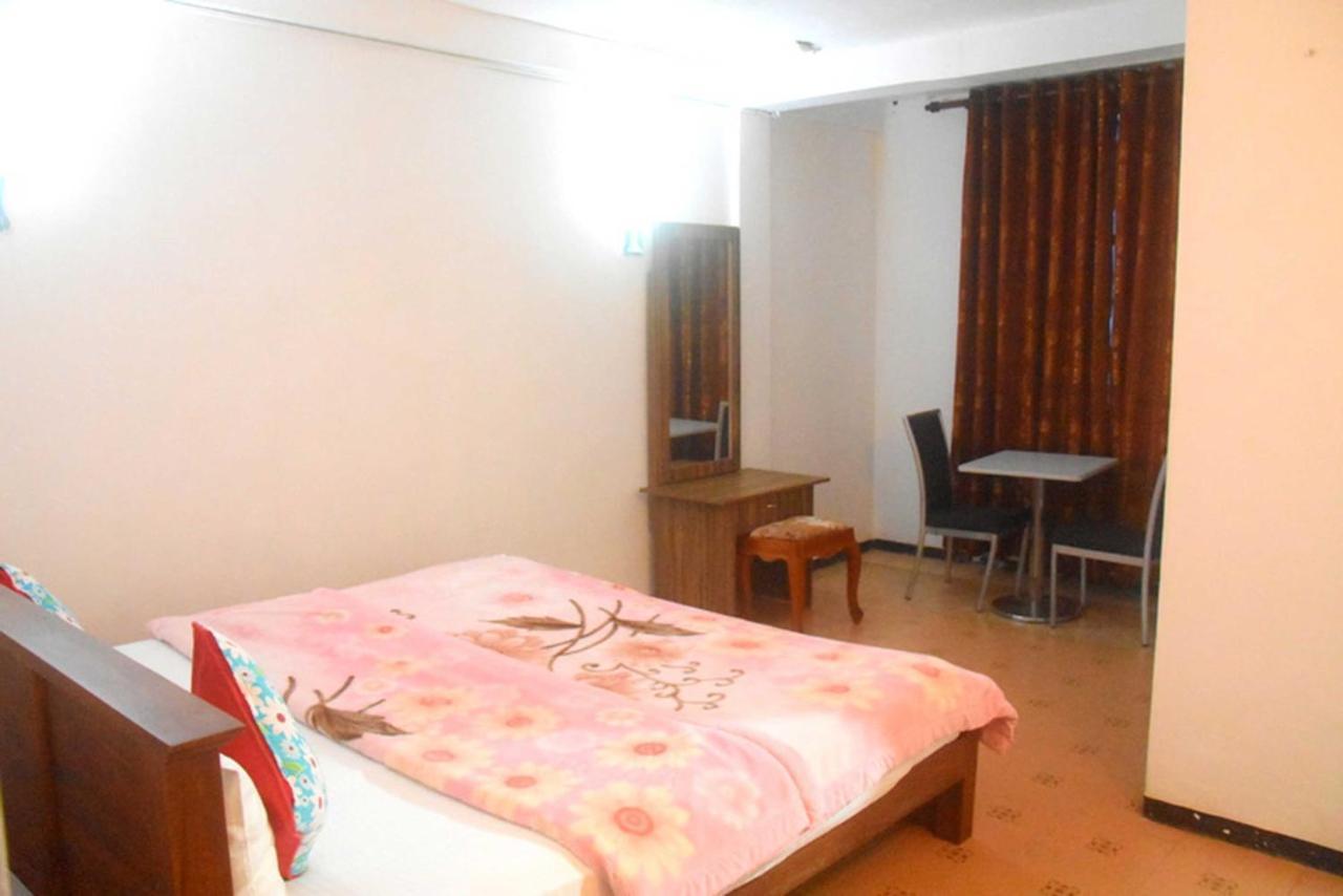 ホテルUnique View Nuwaraeliya ヌワラ・エリヤ エクステリア 写真